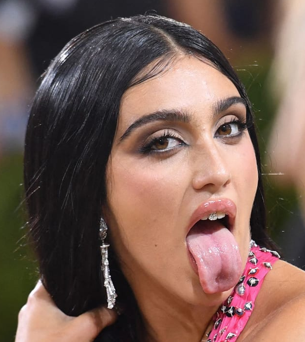 Lourdes Ciccone Leon Gross Pig